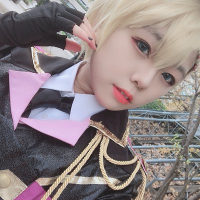 奏音 黒執事 シエル コスプレ メイクまだまだですね笑 黒執事 シエル コスプレイヤーと繋がりたい