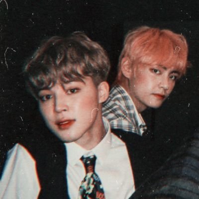 Tʜᴇ ʀᴇᴀsᴏɴ ᴛʜᴇ ɴɪɢʜᴛ ᴄᴀɴ ʙᴇ sᴏ ʙᴇᴀᴜᴛɪғᴜʟ ᴛʜɪs ᴡᴀʏ
Mᴀʏʙᴇ ɪᴛ's ᴜs, ɴᴏᴛ ᴛʜᴏsᴇ
ʙʀɪɢʜᴛ sᴛᴀʀs ᴏʀ ʟɪɢʜᴛs
~мικяοκοѕмοѕ✨