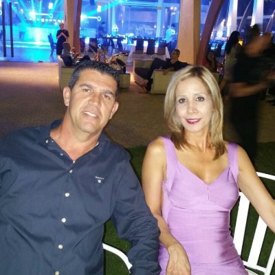 נולד בינואר 63 בוגר בסמת
איש חיל אוויר .
בעל משרד מוניטין ביטוח משנת
1988
נשוי ואב לארבע
מתגורר בנהריה