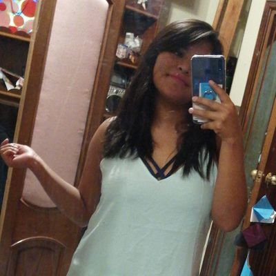 Pao_a96fp's profile picture. Administradora de empresas / 23 años / Boliviana / AIESECer / Directora Nacional de Marketing para Negocios en AIESEC / Juego voleibol y hago natación