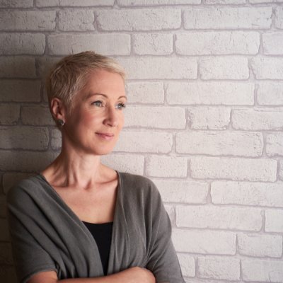 Writer, researcher, facilitator | Creative Writing Associate, Centre for Empathic Healthcare @Uniofleicester | Writer in Residence @ CILIP RPG
