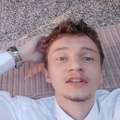 GradInterpreter's profile picture. A young English - Slovak - French graduate interpreter. A BBC addict born in Slovakia. Speaking 🇬🇧🇨🇵🇸🇰🇳🇱🇨🇿🇹🇷