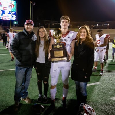 Faith 🙏🏻 Family 🖤Football 🏈 Allie and Cole’s Mom