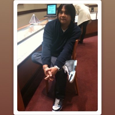 lakers1623's profile picture. 