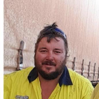 Joely D Just ya average bloke having a crack boiler maker by trade former interstate truckie Finally a full time farmer doing bits on the side