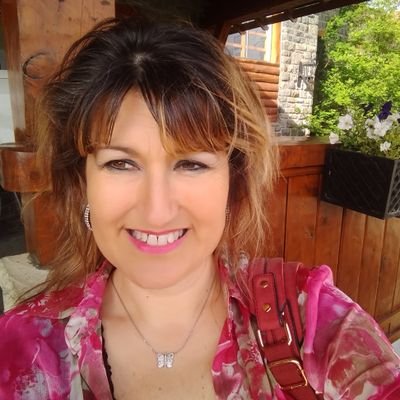 meizaint's profile picture. Coach Ontológica profesional, profesora de inglés, prof. de yoga. Liderazgo y desarrollo personal con enfoque holístico 
  Ig: @meiza4ever @astroinspiracion