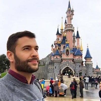 Moi ces Adrien Brunet je suis un nouveau utilisateur de Twitter
Je cherche a agrandir mon cercle amicale donc n'hésitez pas a m'envoyer des demandes 😘😘