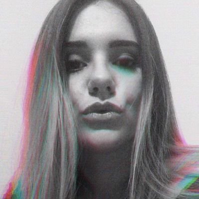 larimartinxx's profile picture. 🌻