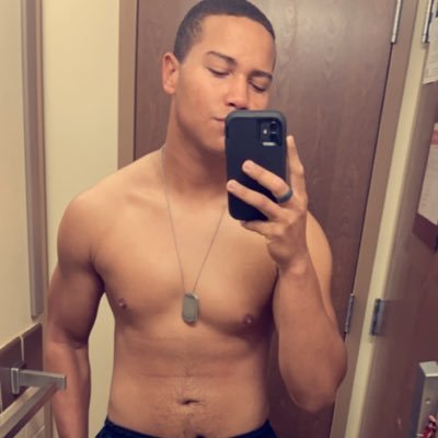 Ebpmdb123's profile picture. Bueno the Hero