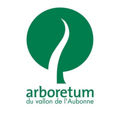 Près de 4000 espèces d'arbres et d'arbustes attendent le visiteur à l'Arboretum, unique parc en Suisse entièrement consacré aux arbres et arbustes.