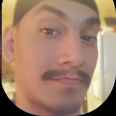 DaredSalamander's profile picture. Don't dwell, Keep your head up