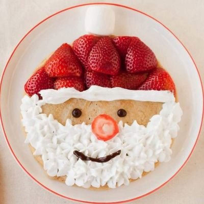 I am the wife of father Christmas. Follow me to see how we live through the year. Join in with competitions and share your Christmas with us. @christmas @carols