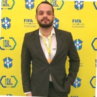 1• professor de eSPorts em escolas do Brasil.    Matéria na globo: https://t.co/Kszu1ypTt8