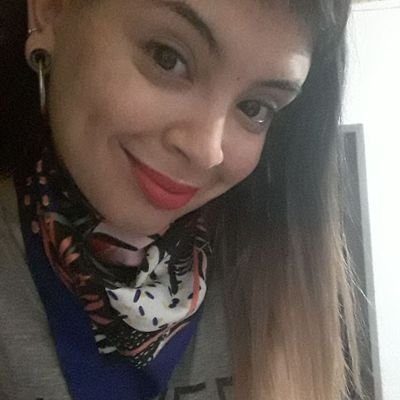 Recordar es facil para el que tiene memoria.Olvidar es dificil para el que tiene corazon