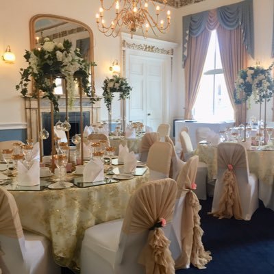 sianedmunds1's profile picture. Wedding and event decor