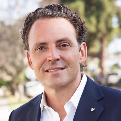Representing California's 28th Congressional District. UCLA Alumni. Former U.S. Marine Reconnaissance Man and former executive and programmer at Apple Inc. 🇺🇸