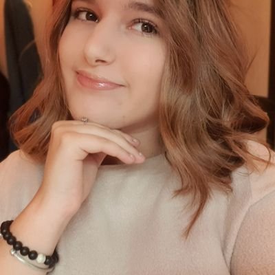 Mailhol_Jus's profile picture. ça se veut hot mais pas dans la bouche~ Even my phone misses your call, by the way 💭