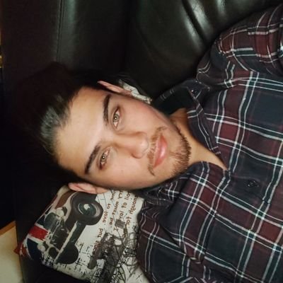 MatiasAlexiss's profile picture. 💚👽 Weed y los beneficios de esta 
⚫⚪ Albo
🚴‍♂️🥊 Aires de deportista
🧪 Amante de la ciencia
📚 Lector activo
🍻 Una buena cerveza y una buena conversa