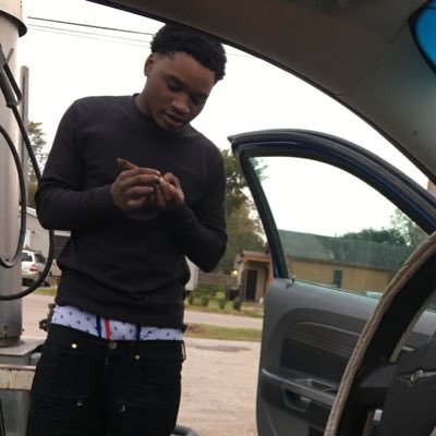 2100 Barrett Grocery’s 📍FrøntStreetBaby 🥇 WesTSide5DuceHxxVerGangSterCrip “No surrender”❌🏳️