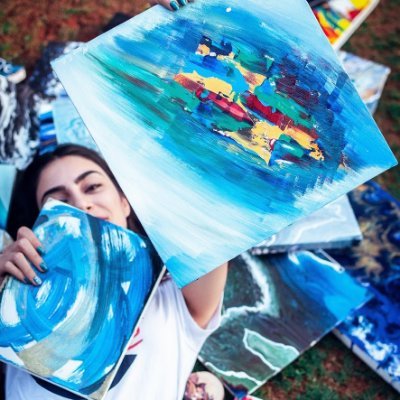 ManaSethi's profile picture. Following the Indian Market 
.
.
.
.
.
.
.

My name is Mana and I'm an artist. My art tells a story, it brings life in a piece, positivity flowing through them.