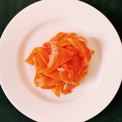 kutsuyanonioi's profile picture. 映画「スミコ22」つくりました！@shidoromodoriサーモンときりんとおこげがすきです。脚本かきたいです。→karaifurikake@gmail.com