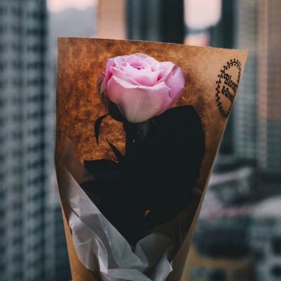 ﴿ إِنَّ الله يُحِبُّ التوَّابِينَ ﴾ استغفرالله من كل ذنب وأتوبُ إليه💛.