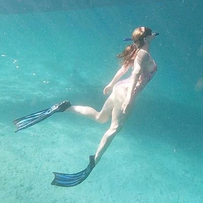 girlsetfire's profile picture. 👩‍⚕️💃🦓🧗🏻‍♀️🧘🏻‍♀️🚴🏼‍♀️👩🏻‍🎨🏴🏳️‍🌈🇺🇸