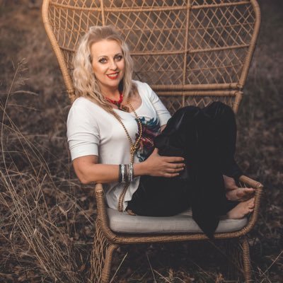 Learner, musician, high school maker specialist! I mom a bunch of kids too!