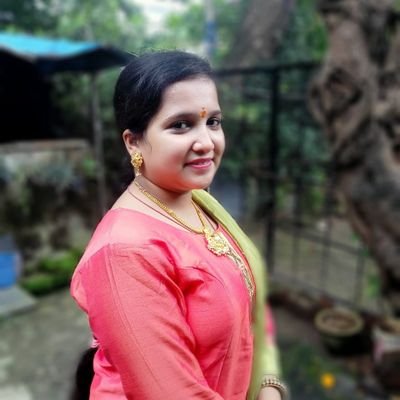 DakshataBrid's profile picture. 