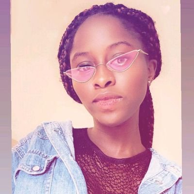 Vivi18891234's profile picture. Sympa  hum un peu beaucoupbeaucoup 😉🤣
Disons que si t'es simple d'esprit et adore  rigoler aaah suis la meuf qu'il te faut 🤣🤣😂😂
#IamVivi