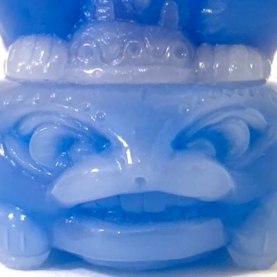 ソフビブランド「fewmany sofubi」の公式アカウントです。ソフビのこと、fewmany のことなどつぶやいてます。