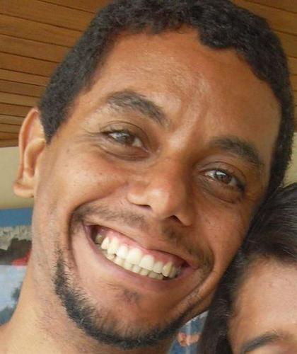 Um cara interessado em ajudar a melhorar o mundo!