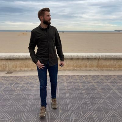 Rares34665504's profile picture. 