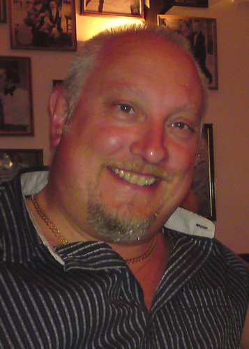 Henrik001's profile picture. 