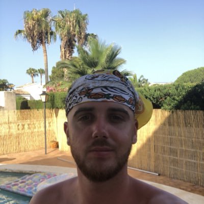 ARJonathan2's profile picture. 