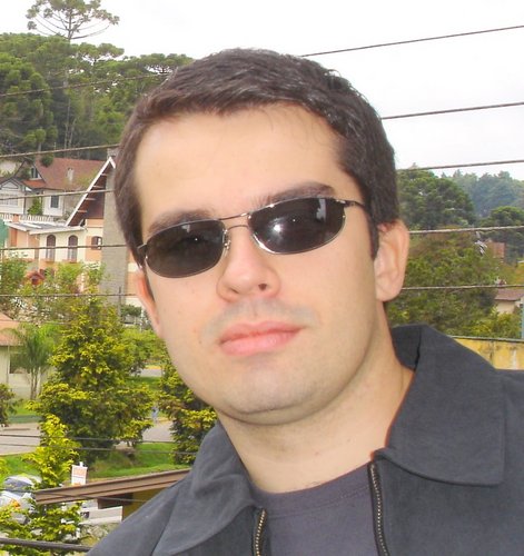 Casado, São Paulo, Áries, Flamengo, Coca Zero, Computação, ITA, Android, Italiano, Inglês, Português, e viva o limite de caracteres.