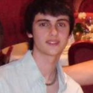 Estudante de Adm - Fundação Getúlio Vargas, DeMolay.