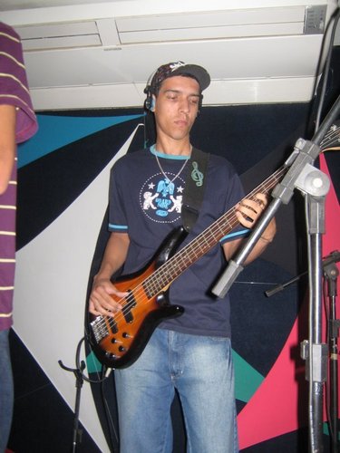 Violonista 7 cordas