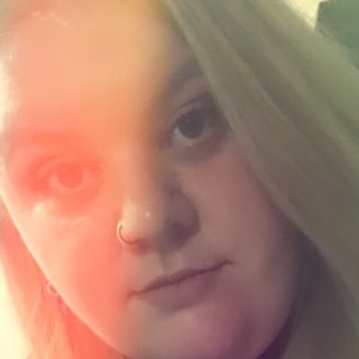 jade_yp's profile picture. she/her