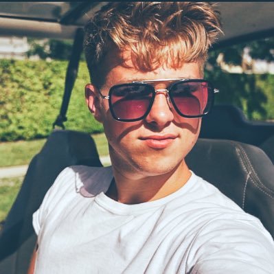 dat_movie_maker's profile picture. Filmmaker