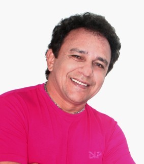 Neto Leite Cantor e Sanfoneiro do Forró Mastruz com Leite FcSagadeVaqueiro
Face http://t.co/VBVoqKuf