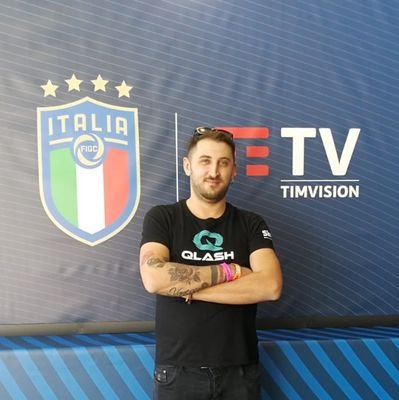 andreadeus10's profile picture. eSports Efootball Pes Player  🎮🏅⚽️   
#PesLeague #eFootball
#eSports     @teamQLASH @QLASH_NEWERA 
Twitch: DeusOriginal