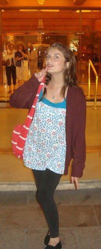 FranchescaSol's profile picture. Hola tengo 17 años...me encantan los helados y suflitos...:)