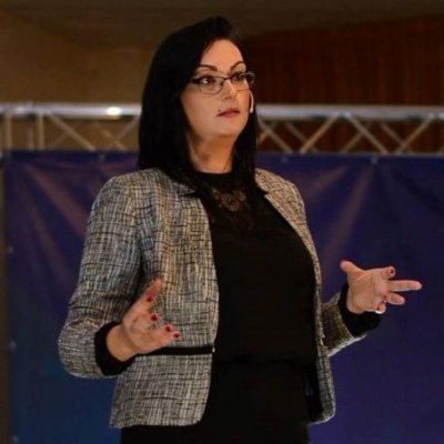 Empowering Leader,Passionate Blogger and Public Speaker #digitalmarketing #personaldevelopment #motivation #positivethinking