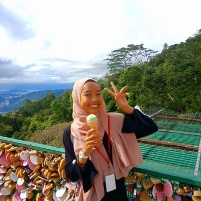 saya ni bashe2 jer..
masih baru
followlah saya