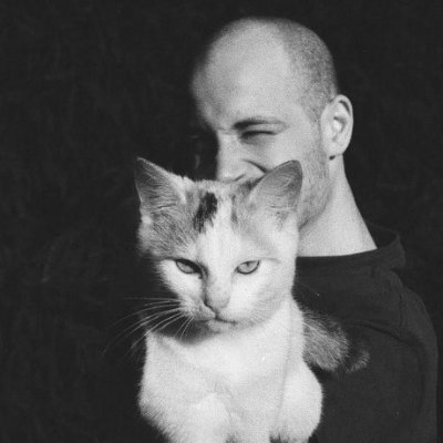 twofold father
loves open source
works @UrbandroidTeam & @Asistenceops
Angular, Kotlin, Wordpress