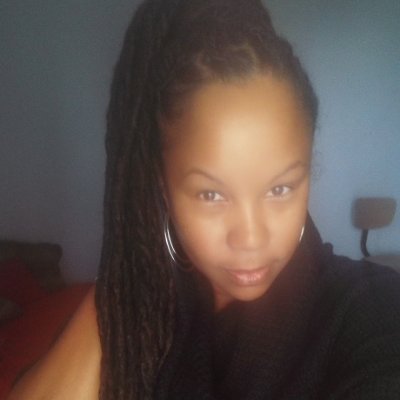 professeure d'Histoire-géographie, graine d'historienne. vice-présidente d' @oliwonlakarayib.
Also moon lover and goddess to be...