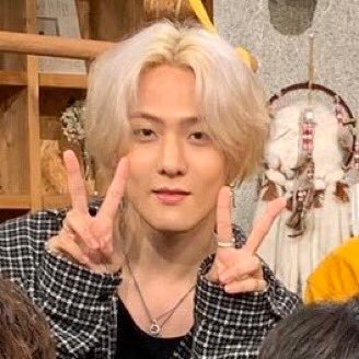 blankony's profile picture. ikon leave yg