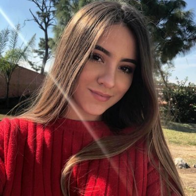 Guapa y soltera me gustaria conocer gente nueva, sigueme y te enviare mis fotitos... 📍 Spain 🇪🇸