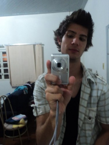 DieegoBeerton's profile picture. Se a vida negou um sonho, mostre a ela que você é forte o bastante para lhe negar uma lagrima.
 S.S.V.P  Sempre ♥